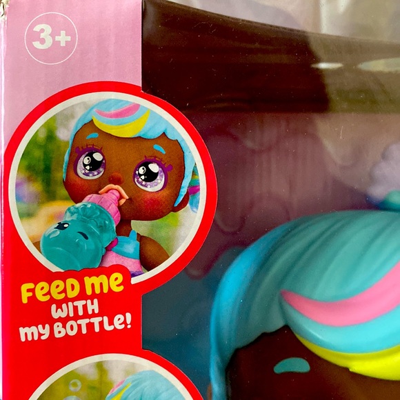 Kindi Kids Bobbi Bubbles Doll-Blows Bubbles & Sings - Picture 8 of 12